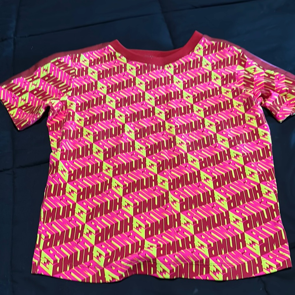 Fendi women’s t shirt